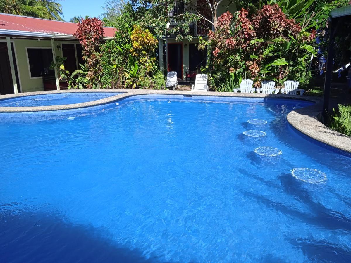 La Casona De Tortuguero Hotel Buitenkant foto